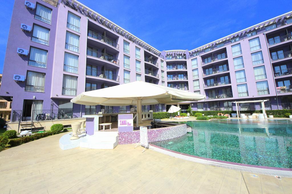 Menada Rainbow Apartments 써니비치 외부 사진